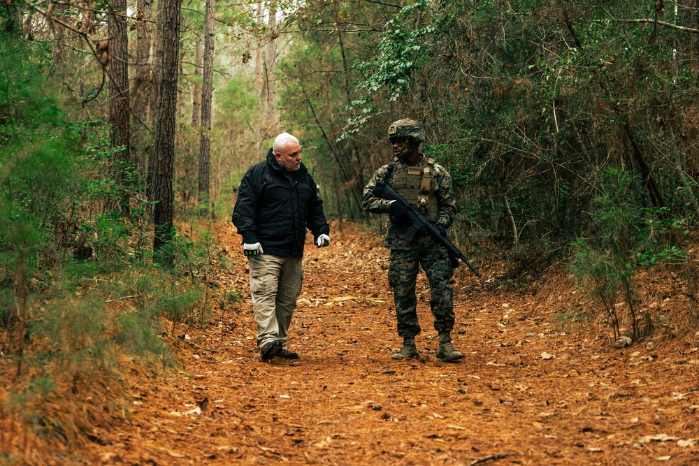 U.S. Marines Attending an EHIT Course Conduct Patrol Evaluations