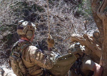 DM’s Special Warfare Airmen conduct a cave search and rescue exercise