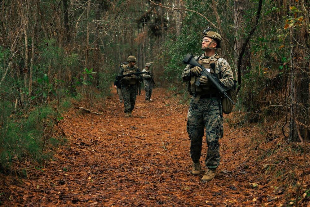 U.S. Marines Attending an EHIT Course Conduct Patrol Evaluations