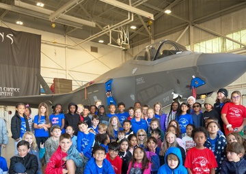 Eglin Elementary tour inspires next generation