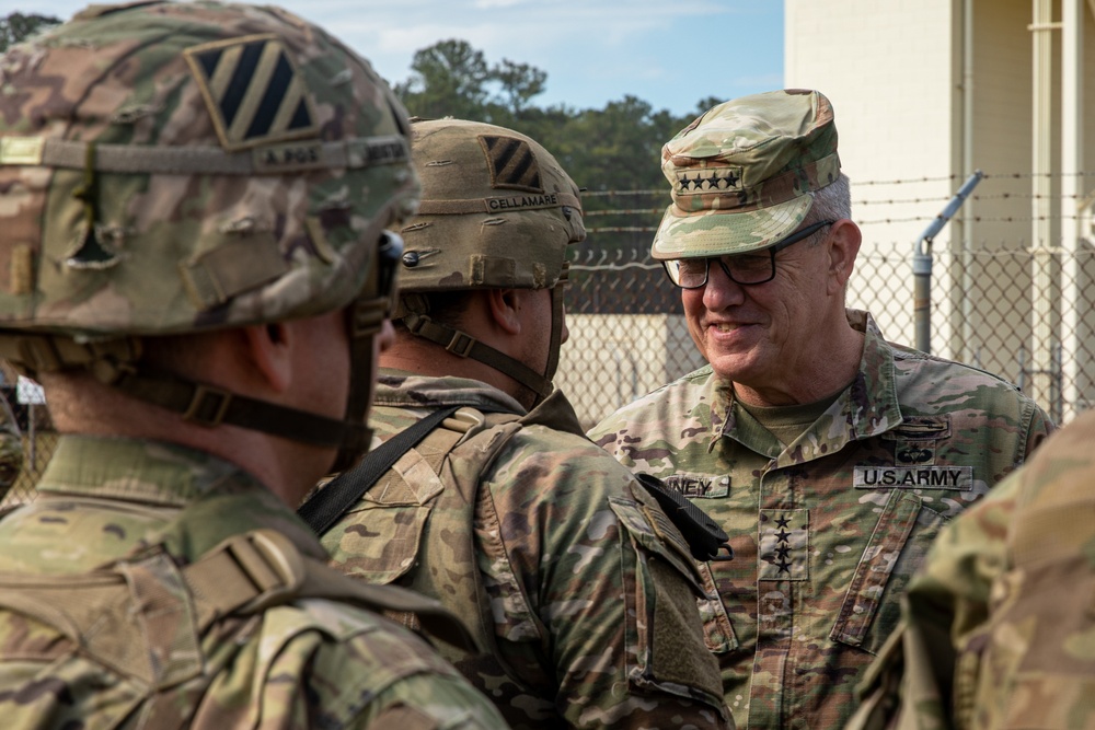 General James Rainey visits Fort Stewart