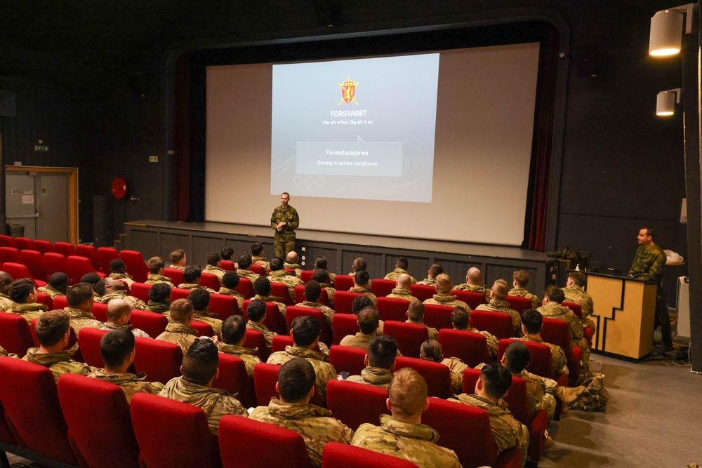 MLRS battalion conducts arctic drivers safety course led by Norwegian Army