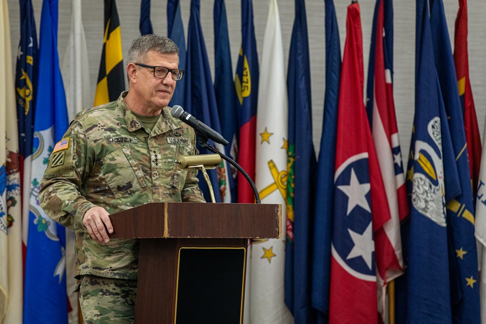 General James Rainey visits Fort Stewart