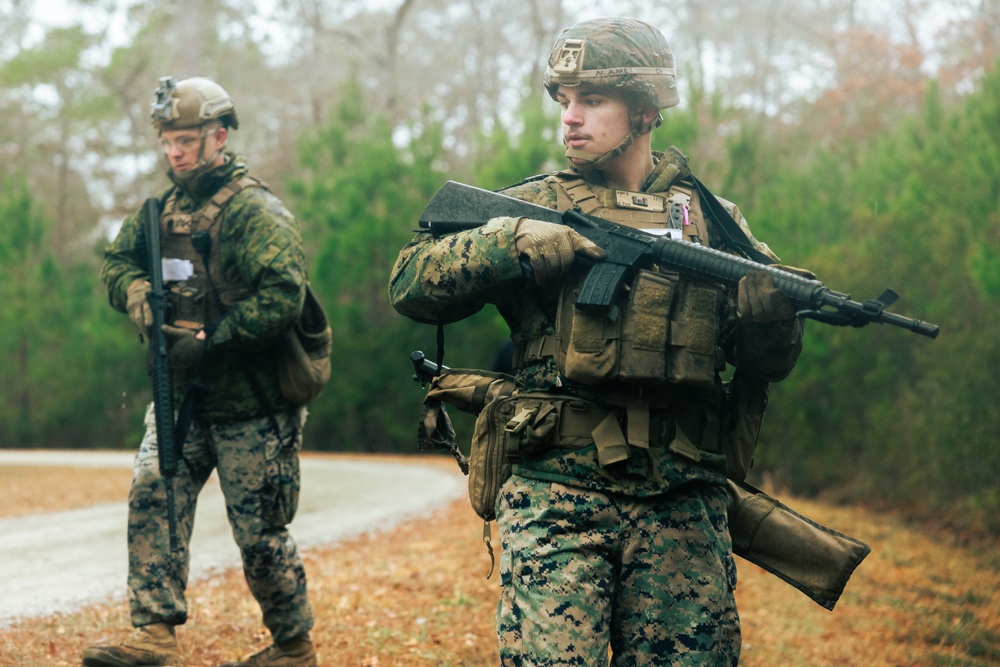 U.S. Marines Attending an EHIT Course Conduct Patrol Evaluations