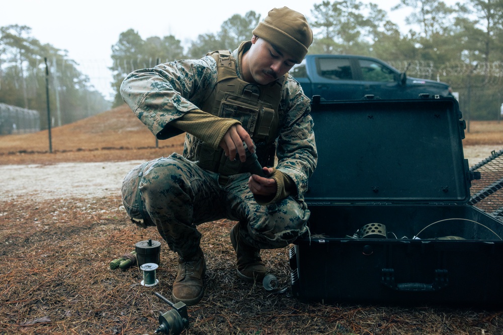 U.S. Marines Attending an EHIT Course Conduct Patrol Evaluations