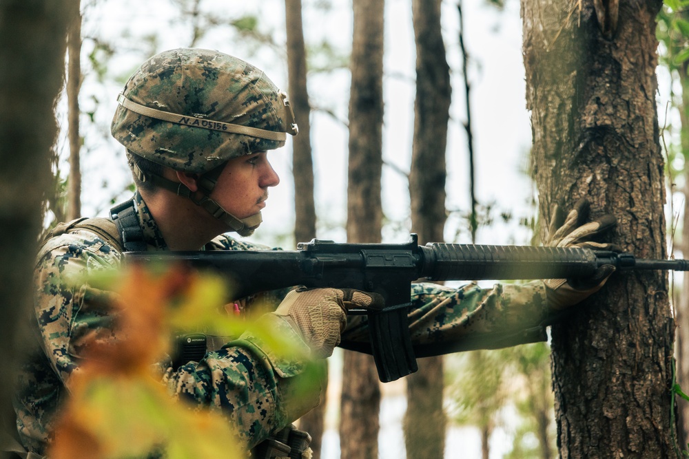 U.S. Marines Attending an EHIT Course Conduct Patrol Evaluations