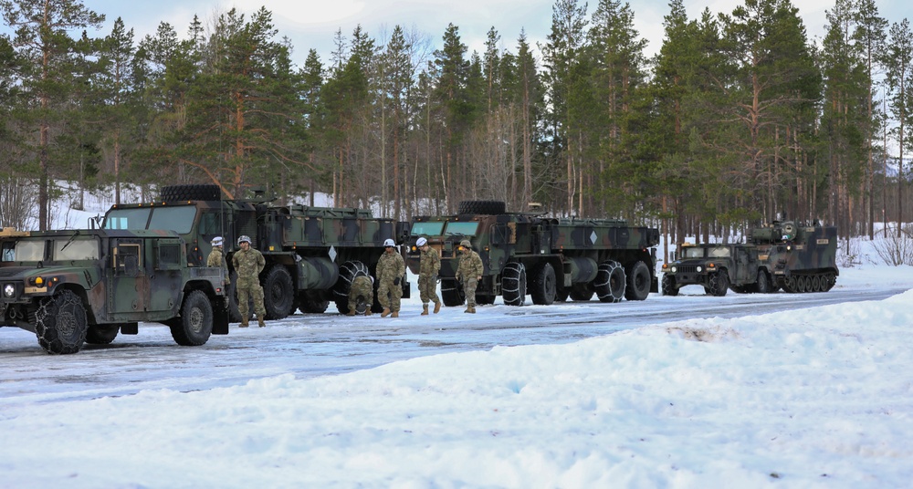 41st Field Artillery Brigade Soldiers conduct arctic drivers training course led by Norwegian Army during Joint Viking 25