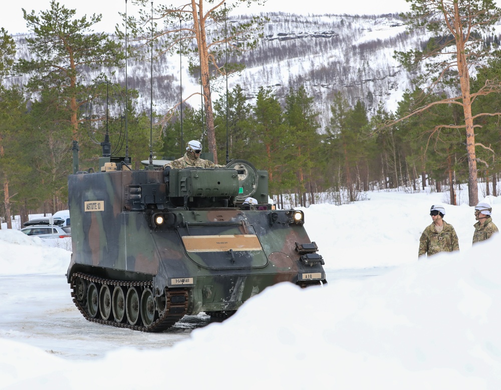 41st Field Artillery Brigade Soldiers conduct arctic drivers training course led by Norwegian Army during Joint Viking 25