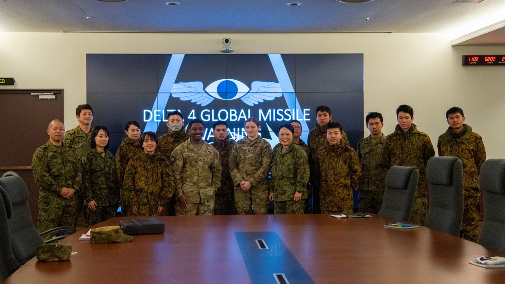 JGSDF English Tour Strengthens U.S.-Japan Ties