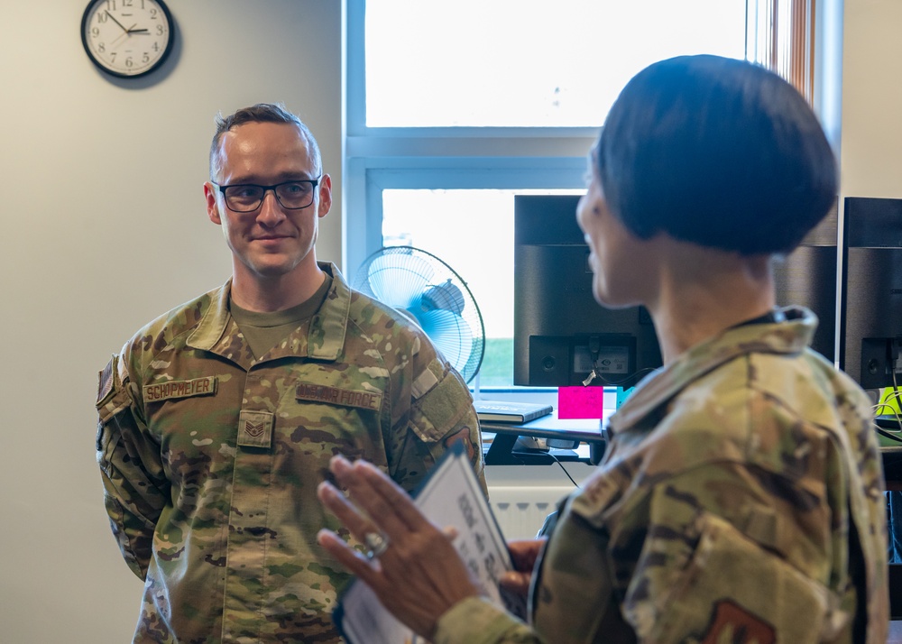 ReaDy Airman: SSgt Phillip Schopmeyer