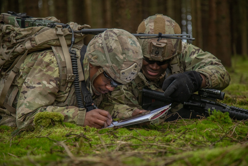 2CR Soldiers conduct situational training exercise