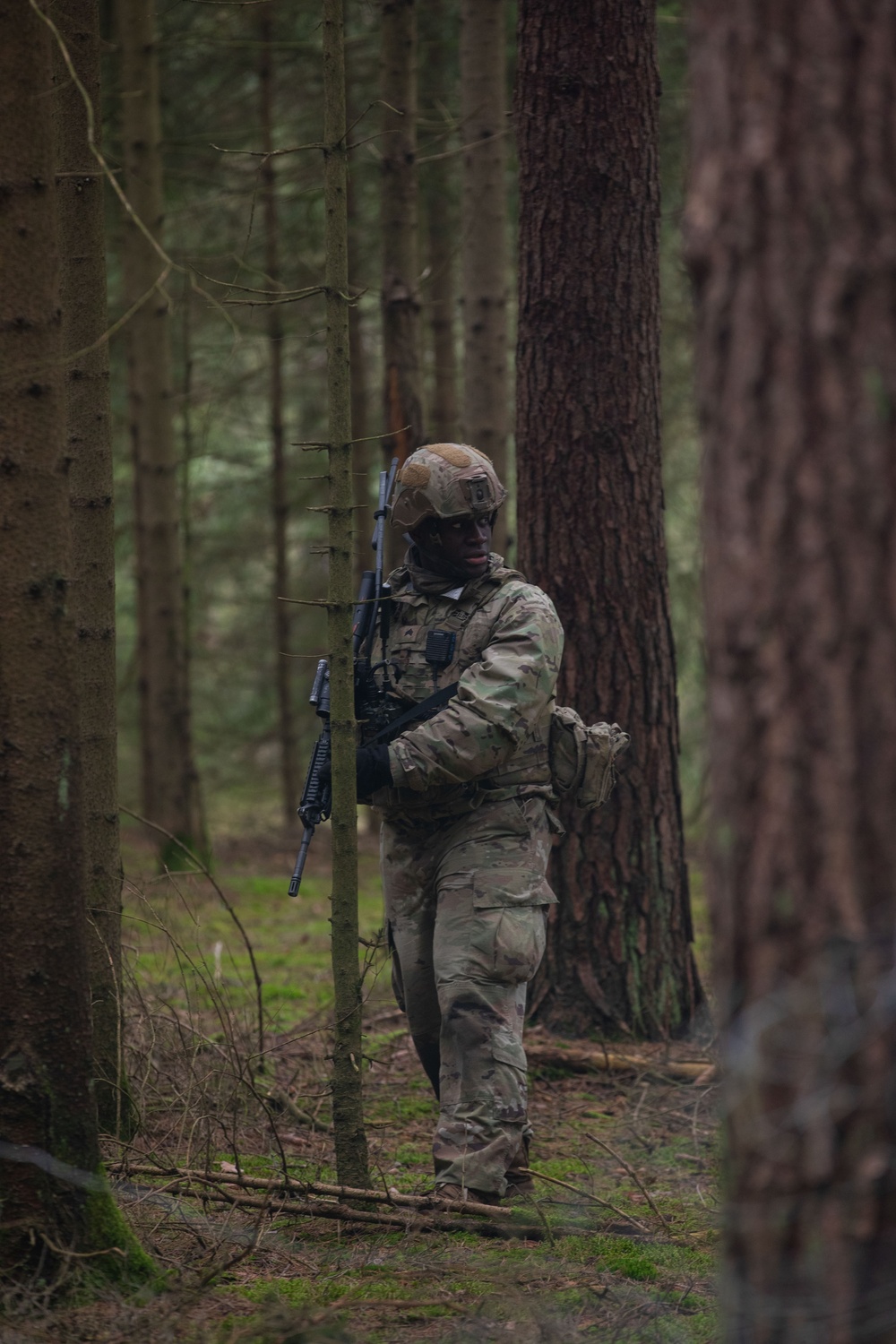 2CR Soldiers train on Area Recon