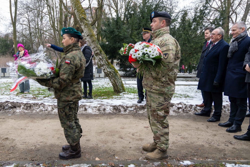 USAG Poland and V Corps attend Poznan Liberation 80th Anniversary