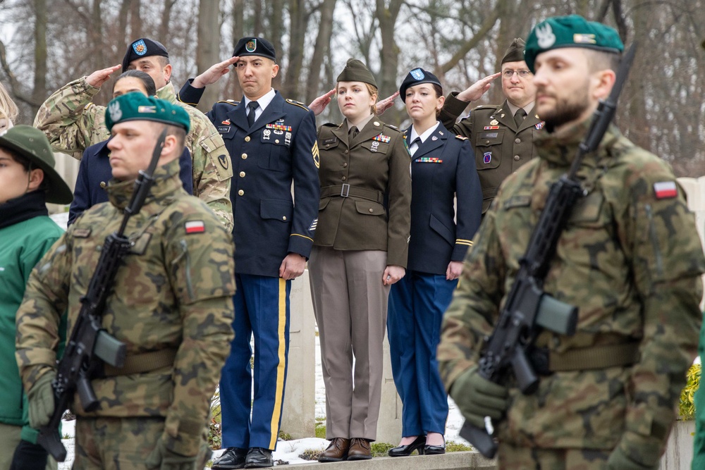 USAG Poland and V Corps attend Poznan Liberation 80th Anniversary