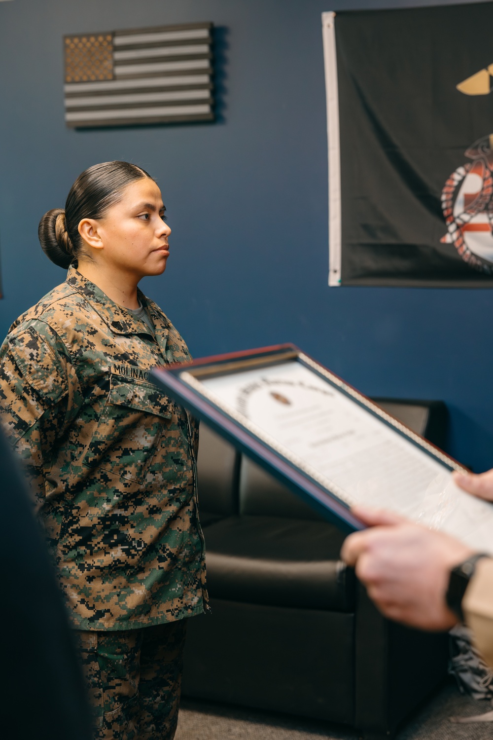 Commandant, General Smith, visits Recruiting Station Rockville