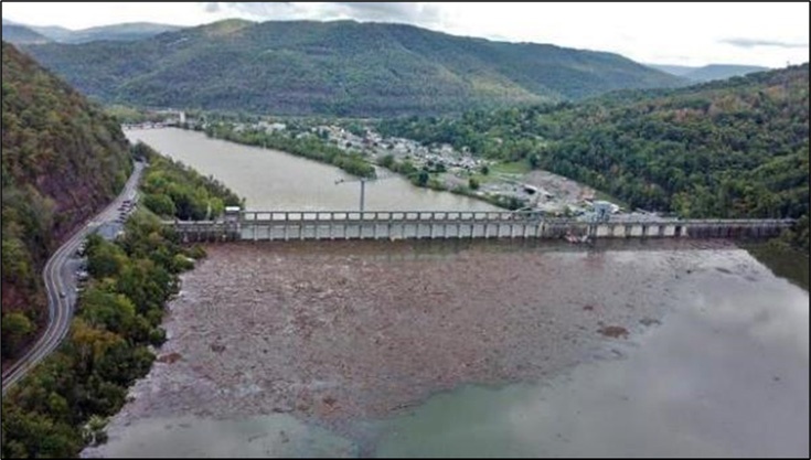 Debris building up around Bluestone Dam