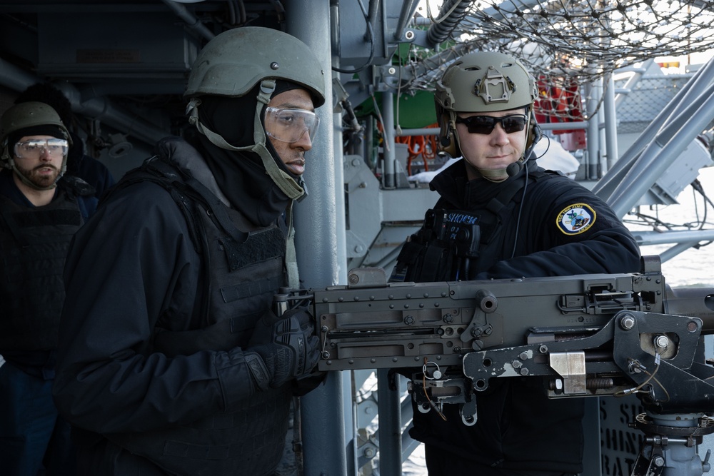 USS Iwo Jima Conducts Live Fire Exercise