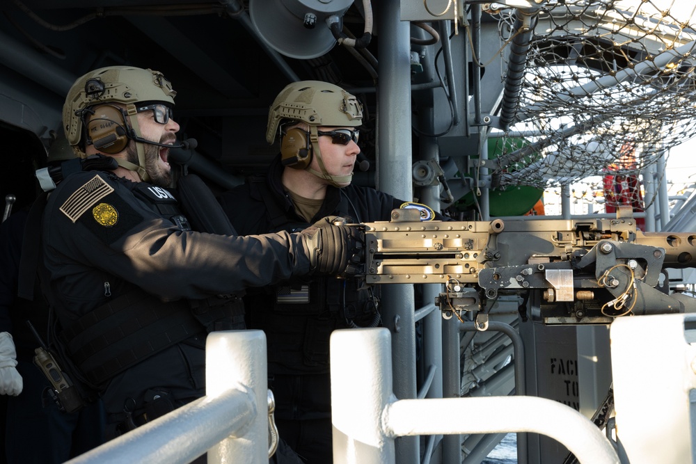 USS Iwo Jima Conducts Live Fire Exercise