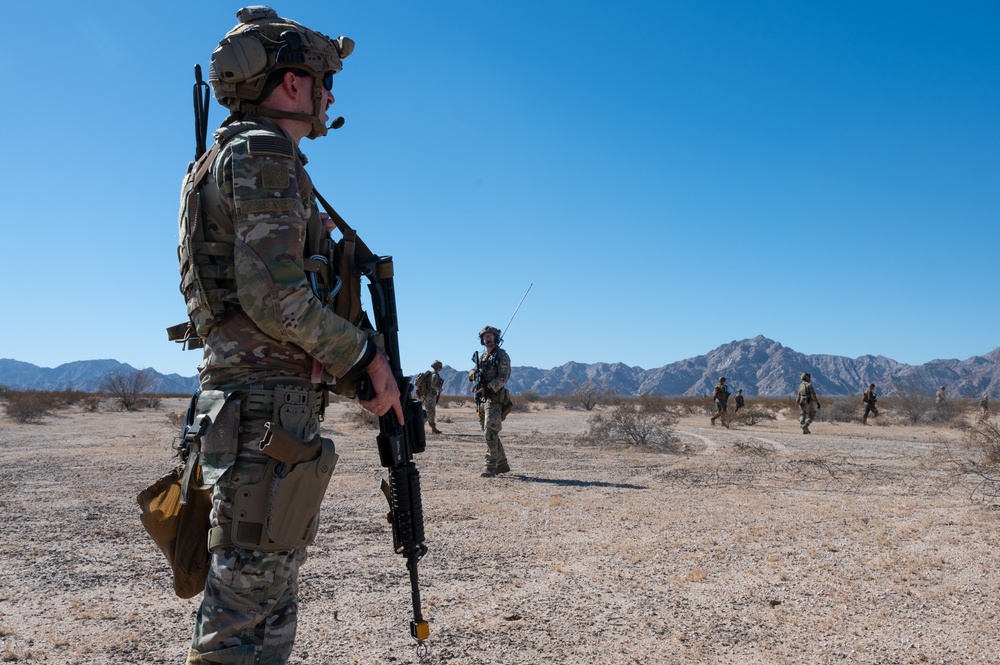 U.S. Air Force Mission Sustainment Team Members Train Alongside U.S. Marines