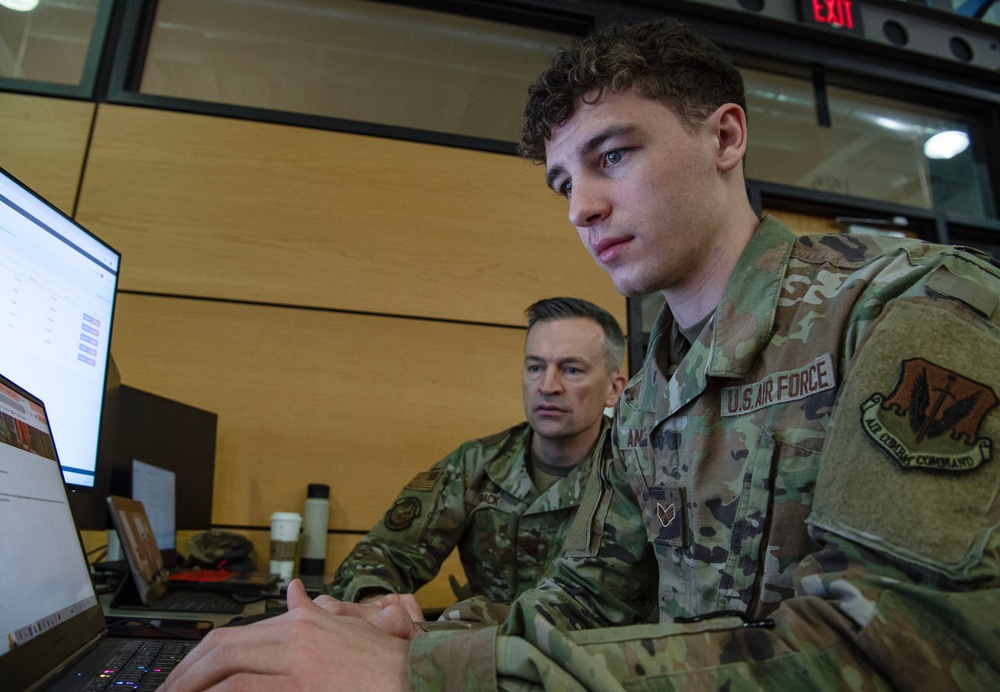 132d Wing Airmen take on ISU International Cyber Defense Competition