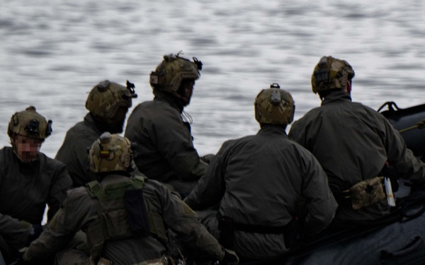 NSW Conducts Training with Lithuanian and German special operations forces