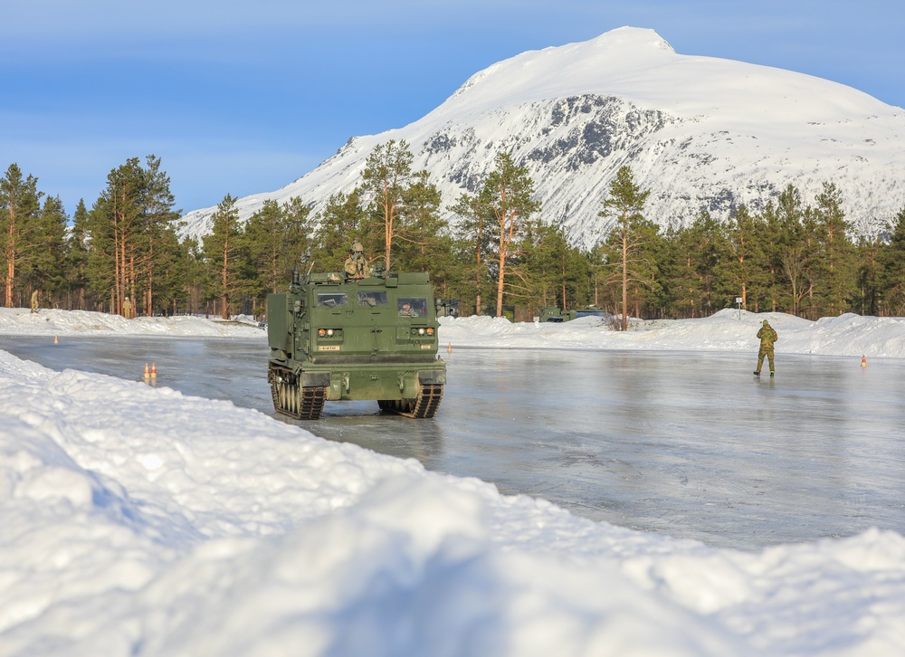 MLRS Battalion conducts arctic drivers training course led by Norwegian Army during exercise in Norway