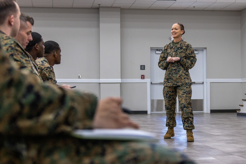 2nd Marine Logistics Group Commanding General visits Marine Corps Combat Service Support Schools