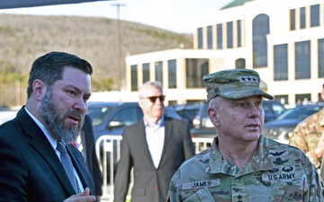 USSPACECOM deputy commander receives update on Army space