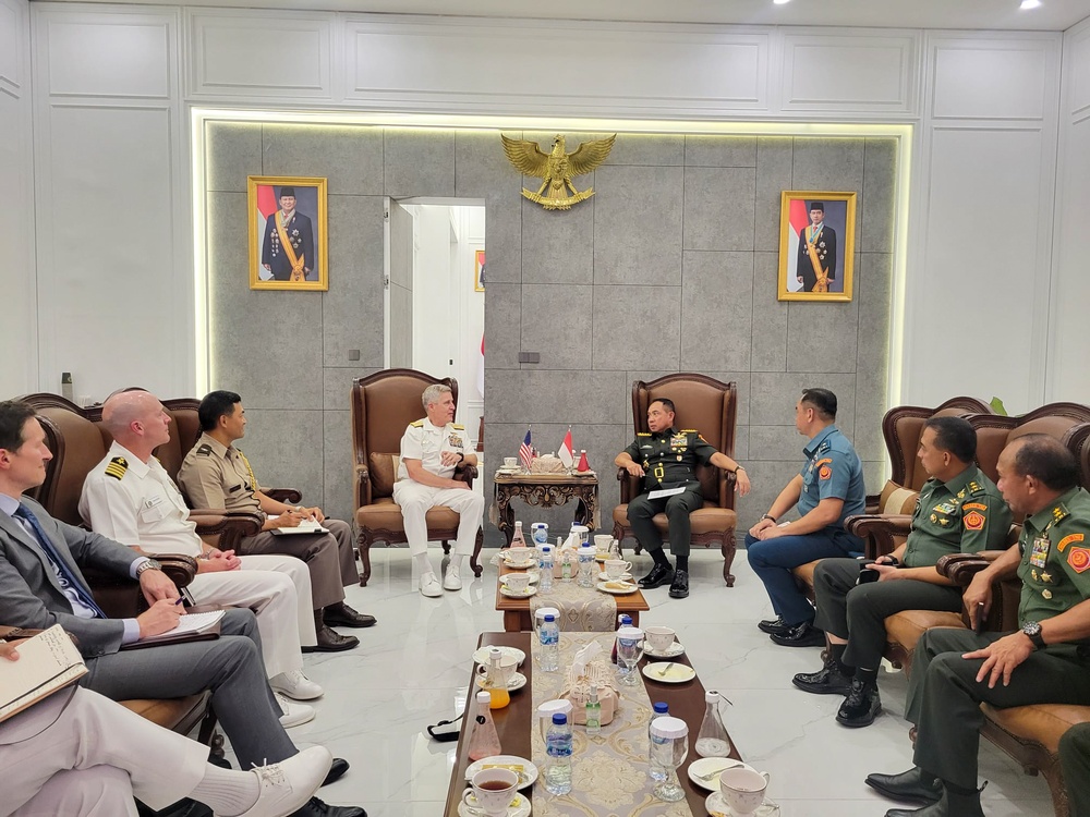 Adm. Steve Koehler, commander, U.S. Pacific Fleet visits Indonesia