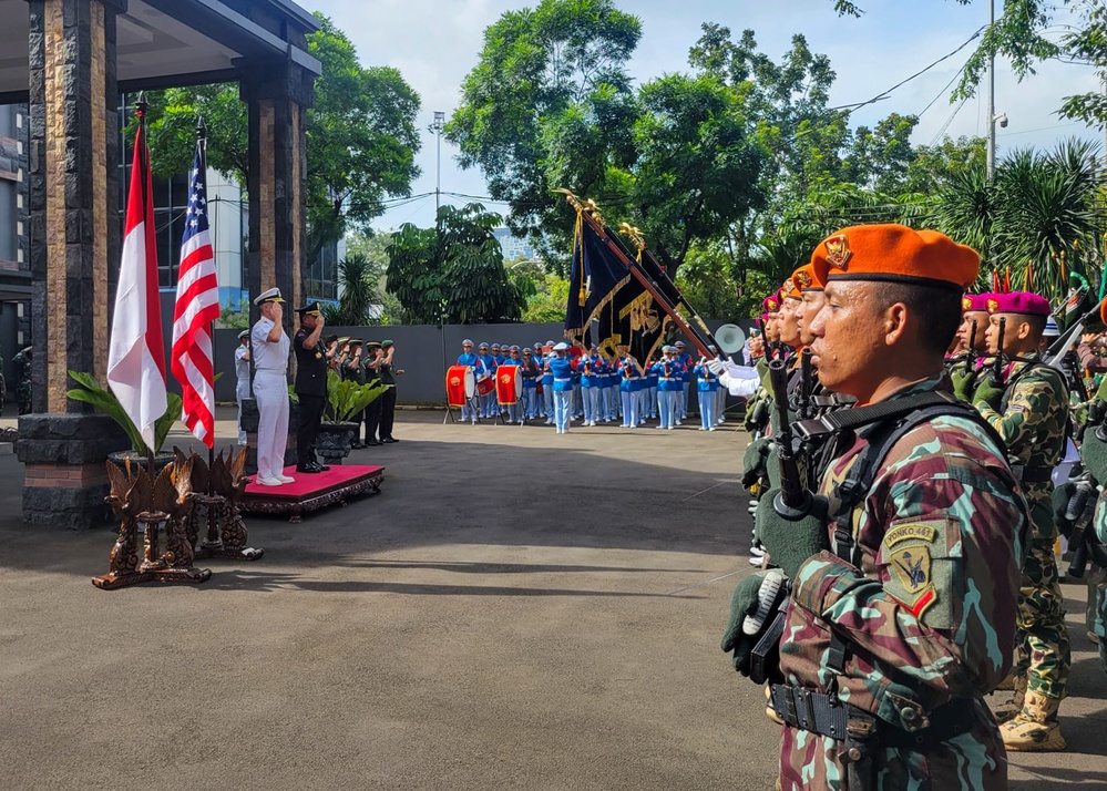 Adm. Steve Koehler, commander, U.S. Pacific Fleet visits Indonesia