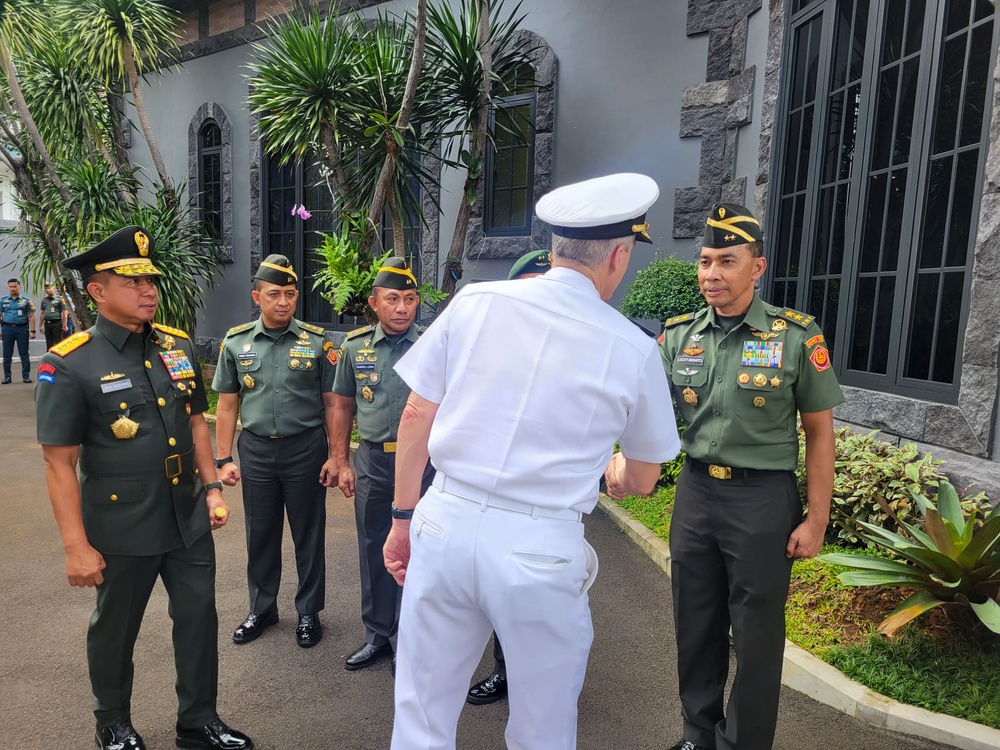 Adm. Steve Koehler, commander, U.S. Pacific Fleet visits Indonesia