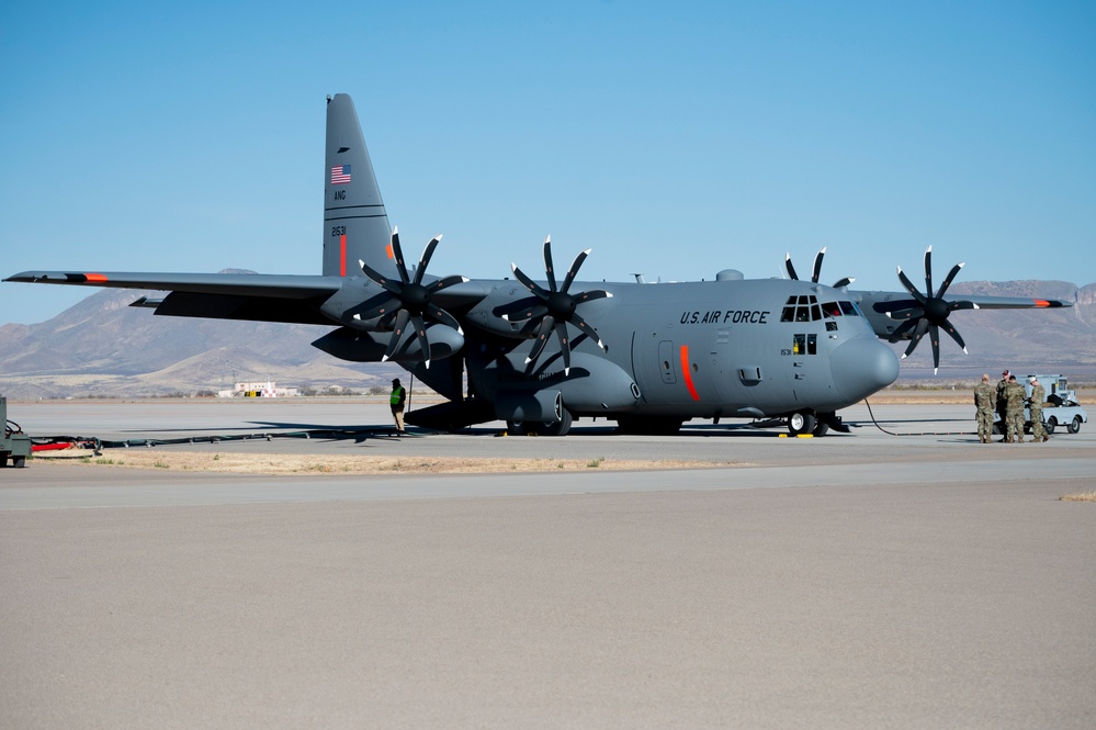 Cowboy Guard and the California Air National Guard conduct MAFFS training in Arizona