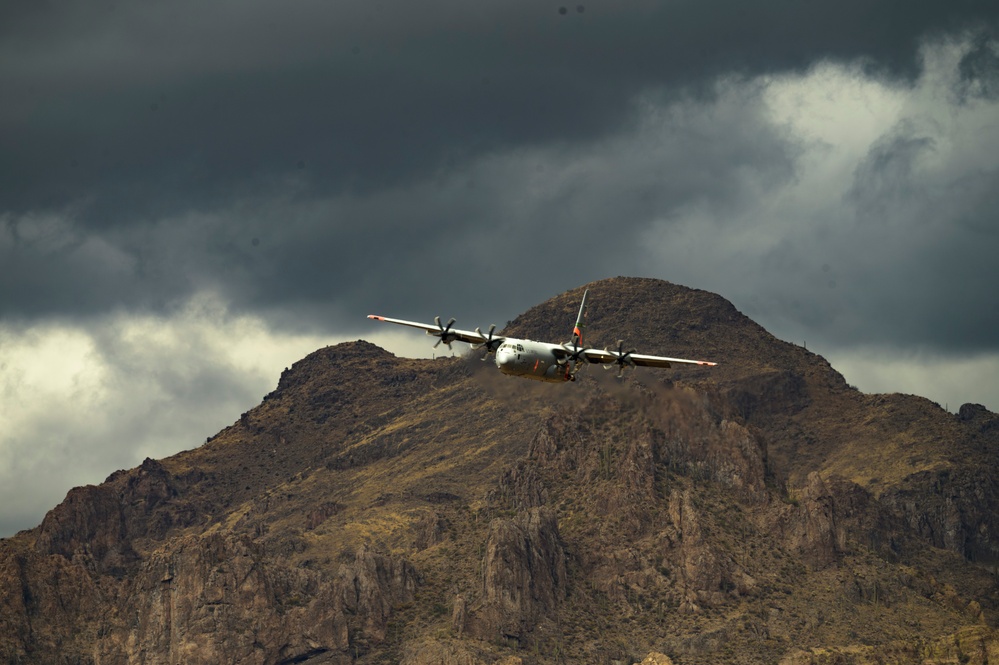 Cowboy Guard and the California Air National Guard conduct MAFFS training in Arizona