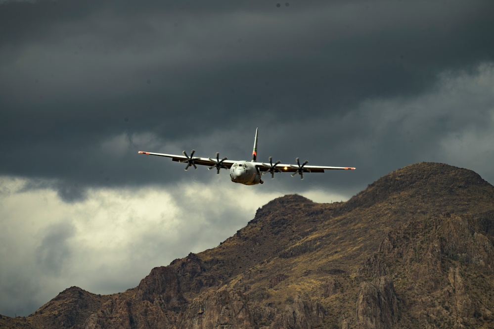 Cowboy Guard and the California Air National Guard conduct MAFFS training in Arizona