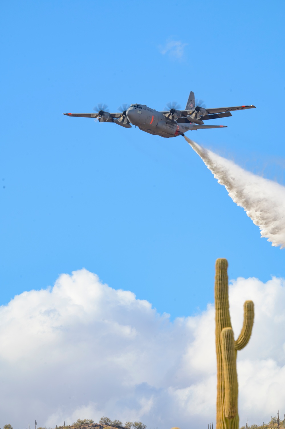 Cowboy Guard and the California Air National Guard conduct MAFFS training in Arizona