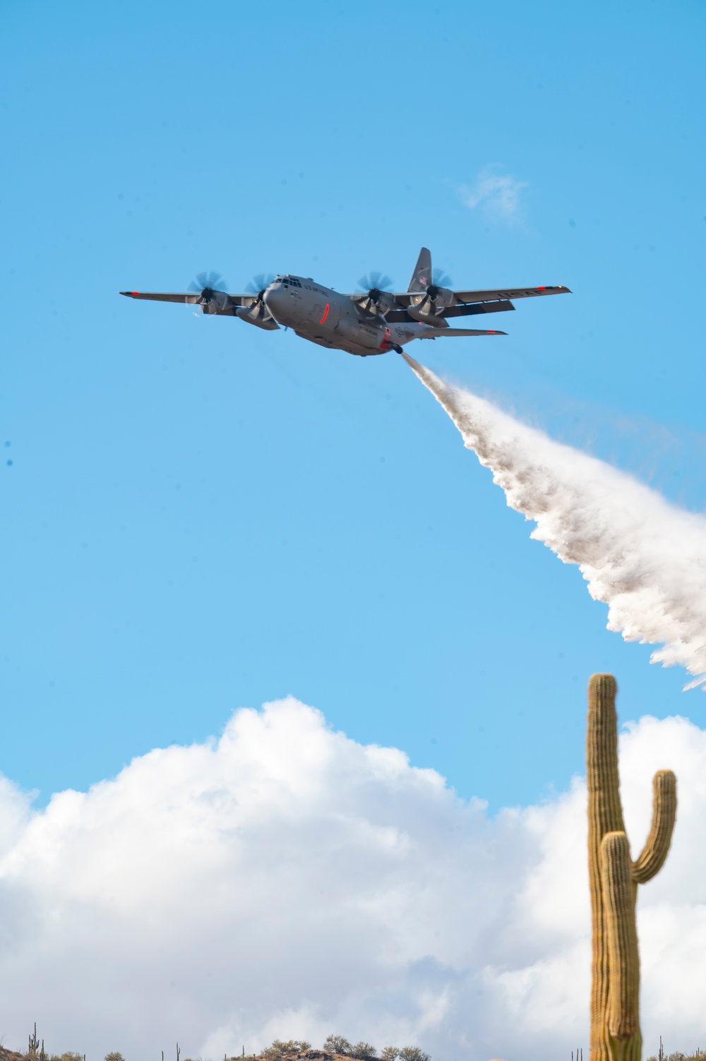 Cowboy Guard and the California Air National Guard conduct MAFFS training in Arizona