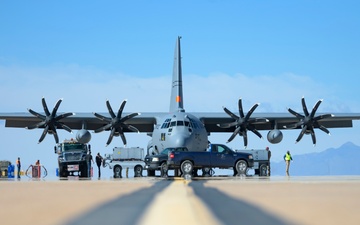 Cowboy Guard and the California Air National Guard conduct MAFFS training in Arizona