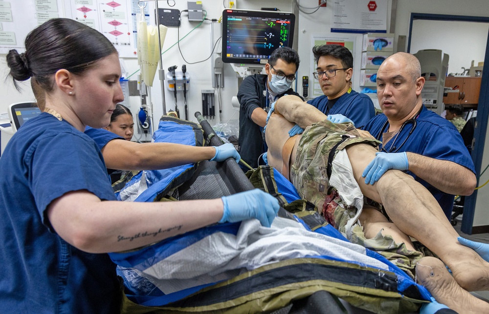 U.S. Naval Hospital Yokosuka and 374th Medical Group Conduct Joint MASCAL Drill