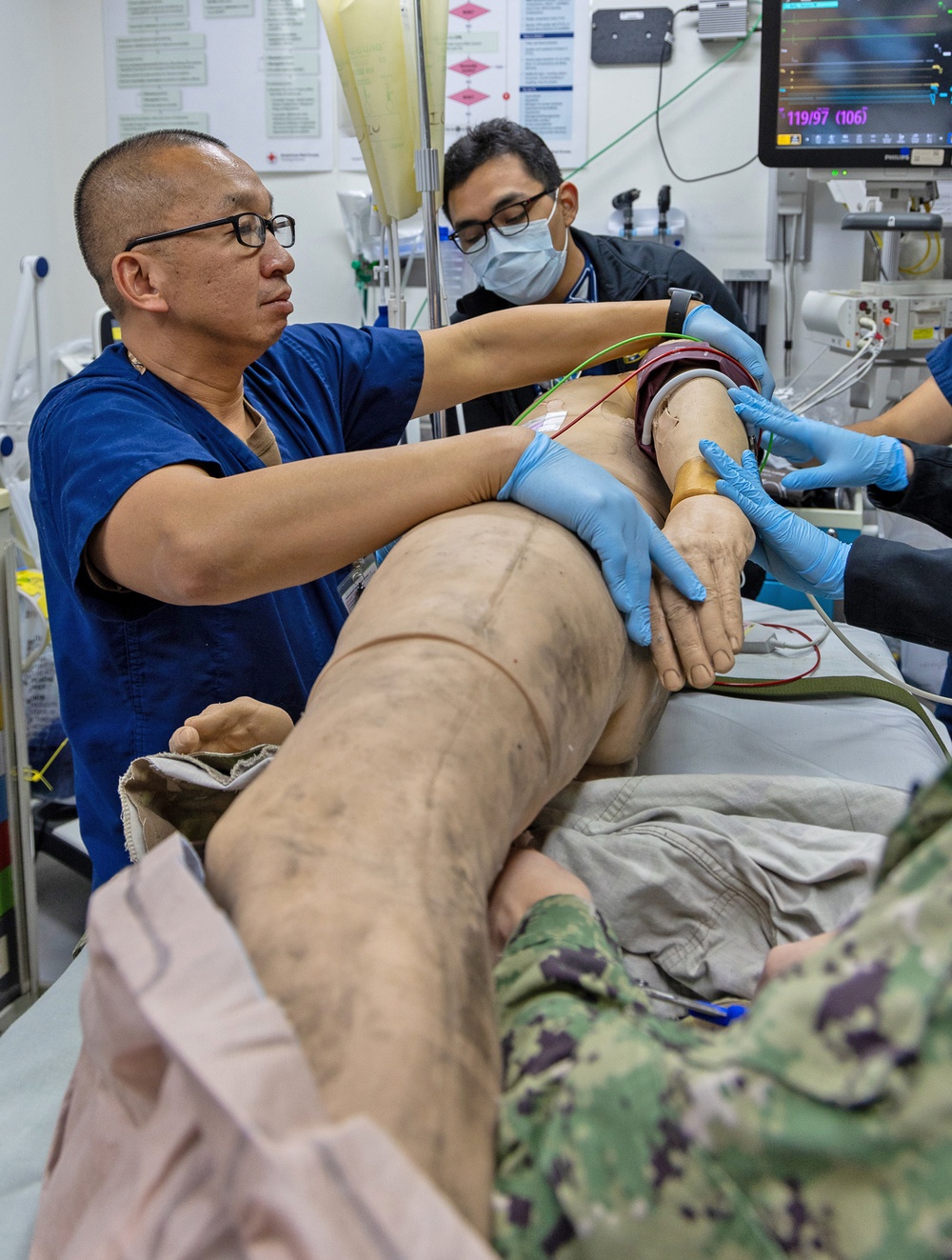 U.S. Naval Hospital Yokosuka and 374th Medical Group Conduct Joint MASCAL Drill