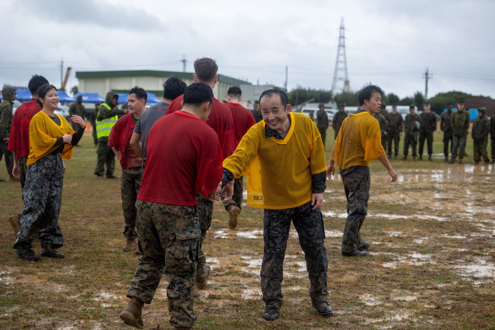 MACG-18 squadrons, JASDF compete in field meet