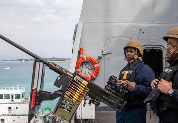 USS San Diego (LPD 22) visits Ishigaki
