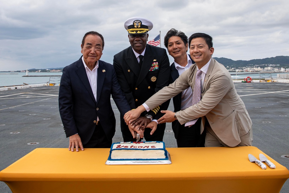 USS San Diego (LPD 22) visits Ishigaki