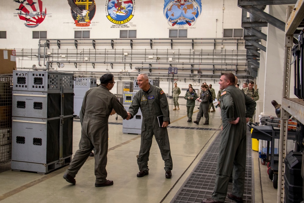 Vice Adm. Cheever Visits VP-47