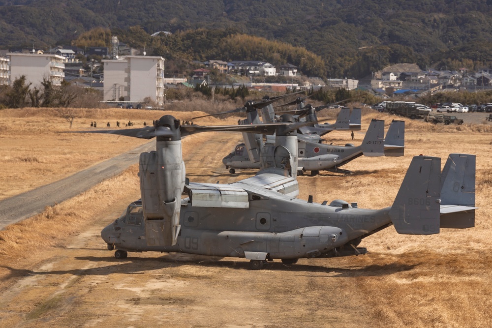 Iron Fist 25 | VMM-262 (Rein.) and JGSDF conduct Bilateral Insert