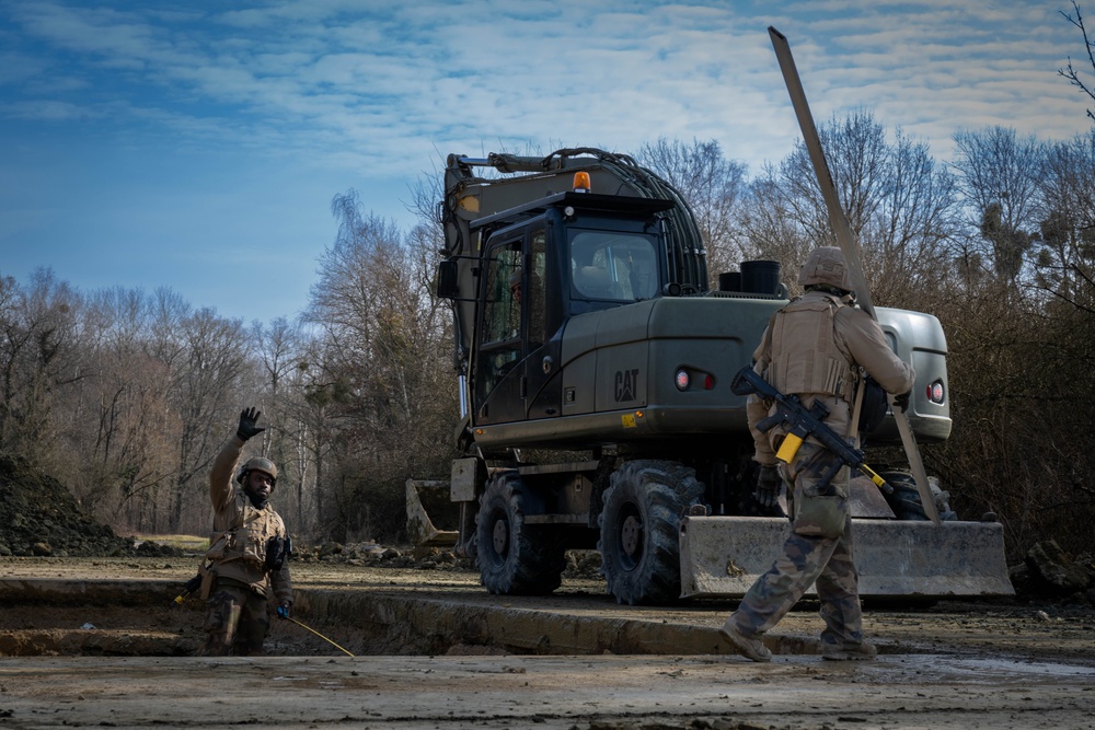 U.S., French Army Strengthen Airfield Repair Capabilities in Ex. Linebacker