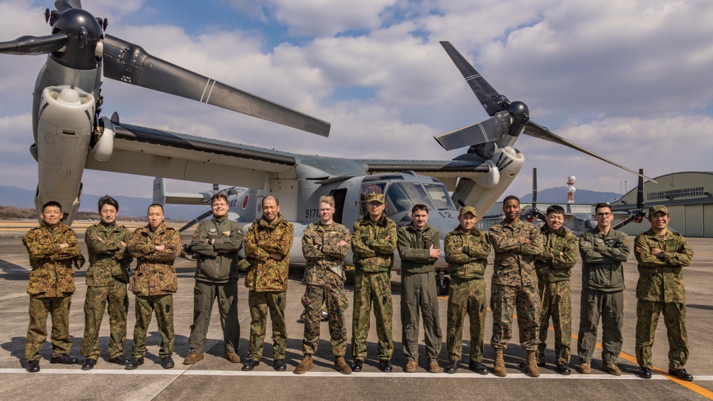Iron Fist 25 | VMM-262 (Rein.) and JGSDF conduct Closing Ceremony