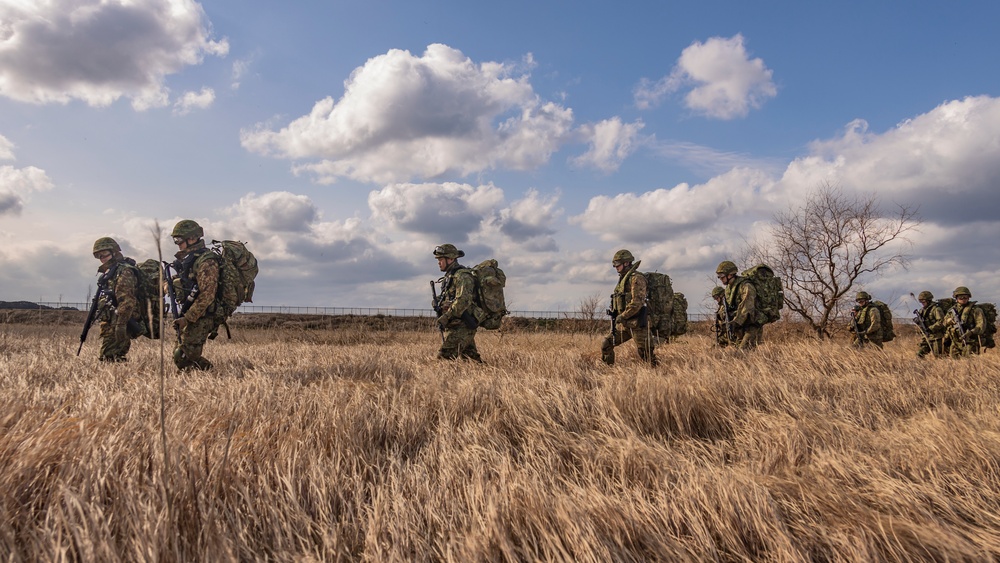 Iron Fist 25 | VMM-262 (Rein.) and JGSDF conduct Bilateral Insert