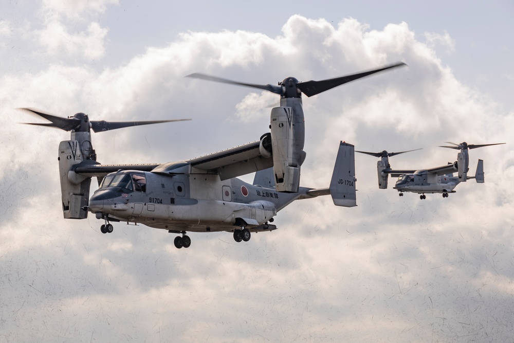 Iron Fist 25 | VMM-262 (Rein.) and JGSDF conduct Bilateral Insert