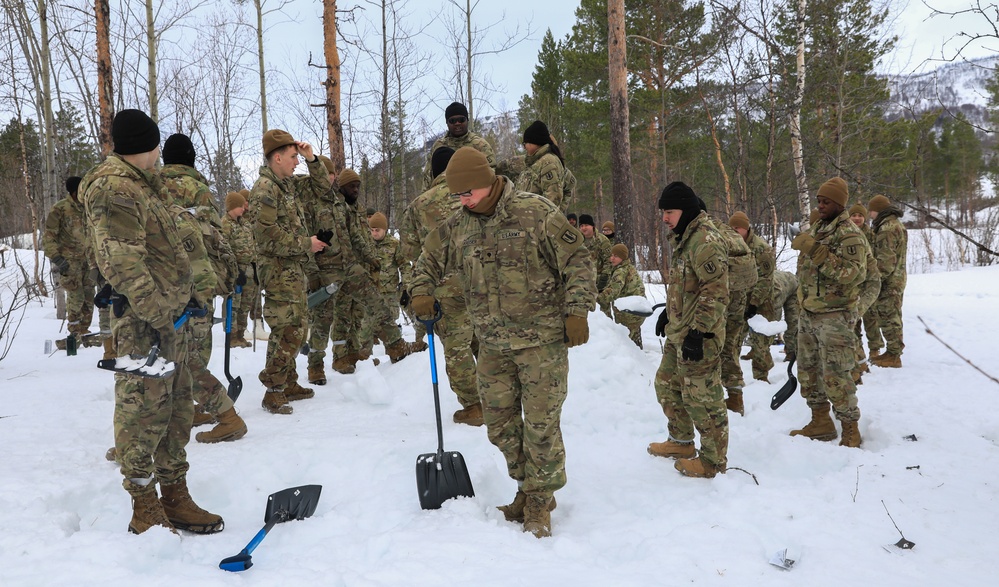 MLRS Battalion conducts a 10-man arctic tent during Exercise in Norway