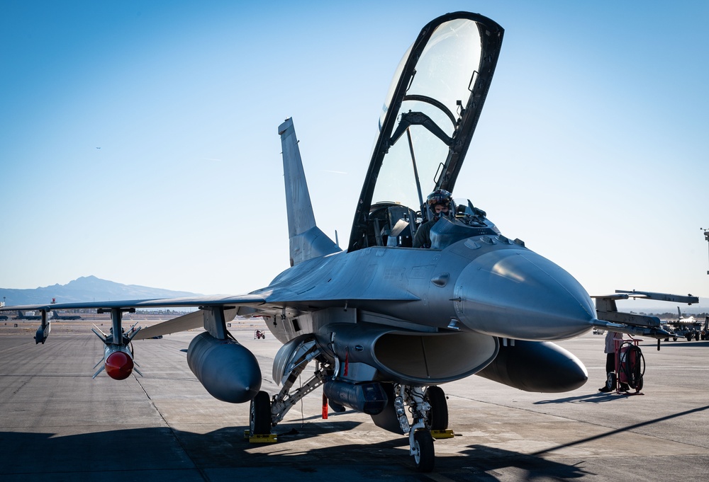 Test integrates Navy missile on F-16